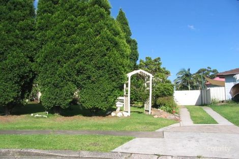 2 Broom Pl, Gateshead, NSW 2290