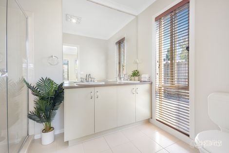 Property photo of 4 Borboleta Street Tarneit VIC 3029