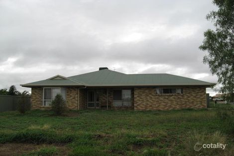 Property photo of 6 Whitchurch Road Emerald QLD 4720