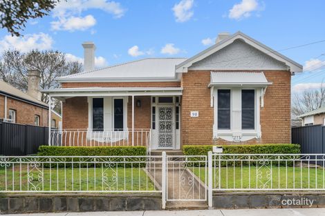 98 Clinton St, Orange, NSW 2800