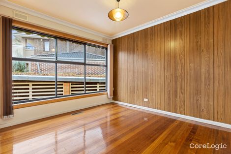 Property photo of 38 Kinnoull Grove Glen Waverley VIC 3150