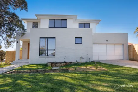 Property photo of 12 Warana Way Mount Eliza VIC 3930