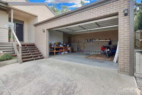 Property photo of 3 Mary Street Bunyip VIC 3815