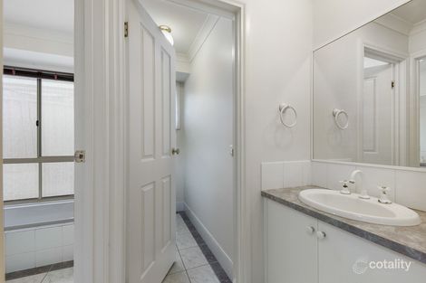 Property photo of 8 Helsingor Avenue Wodonga VIC 3690