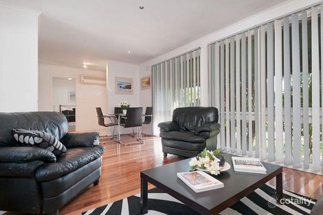 Property photo of 1/30 Sweetland Road Mooroolbark VIC 3138