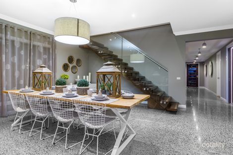 Property photo of 4 Carmine View Clyde VIC 3978