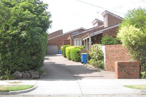 Property photo of 2/6 Windella Avenue Kew East VIC 3102