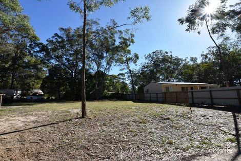 77 Harvey St, Russell Island, QLD 4184