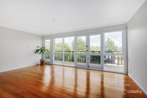 Property photo of 49 Carrol Grove Mount Waverley VIC 3149