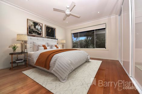 Property photo of 12 Somerset Drive Dandenong North VIC 3175