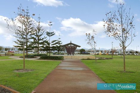 Property photo of 20 Beachwood Crescent Butler WA 6036