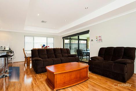Property photo of 2/20 Amstey Street Riverton WA 6148