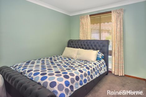 Property photo of 10 Alverstoke Close Bomaderry NSW 2541