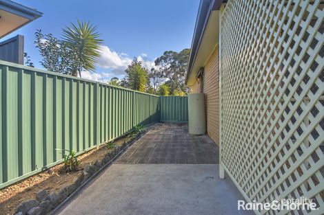 Property photo of 10 Alverstoke Close Bomaderry NSW 2541