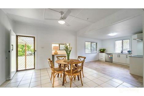 Property photo of 38 Tung Yeen Street Park Avenue QLD 4701