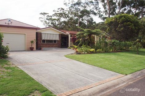 81 Rocky Point Rd, Fingal Bay, NSW 2315