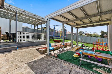 Property photo of 192 Flagstaff Road Lake Heights NSW 2502