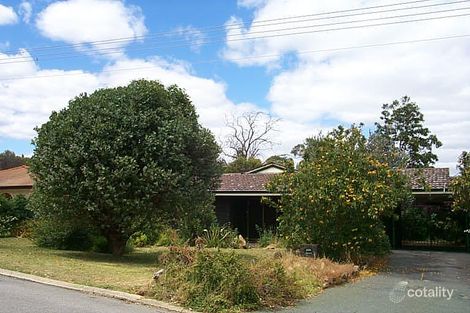 25 Morundah Pl, Kelmscott, WA 6111