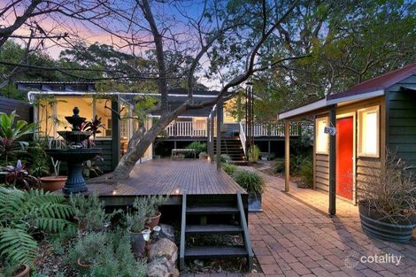 Property photo of 17 Edwin Avenue Avalon Beach NSW 2107