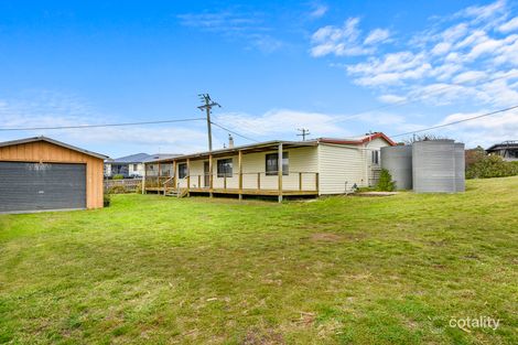 Property photo of 9 Jetty Road Dodges Ferry TAS 7173