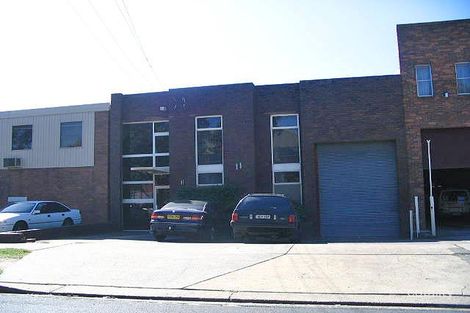 11 Ford St, Greenacre, NSW 2190