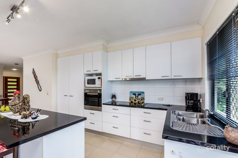 Property photo of 2 Heritage Way Burnside QLD 4560