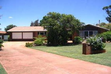 2 Brangus St, Harristown, QLD 4350