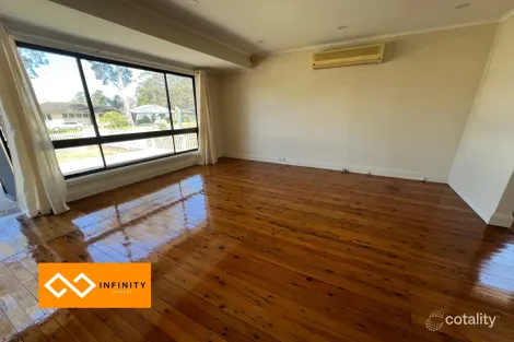 Property photo of 23 Insignia Street Sadleir NSW 2168