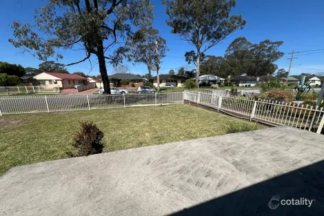 Property photo of 23 Insignia Street Sadleir NSW 2168