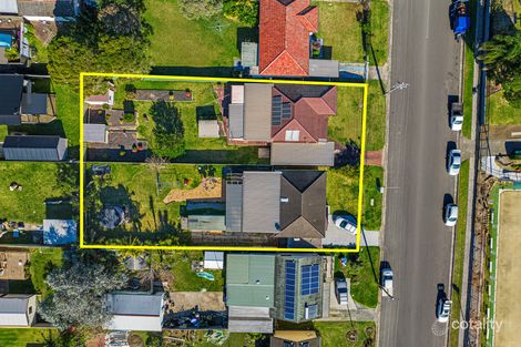 Property photo of 12 Devonshire Crescent Oak Flats NSW 2529