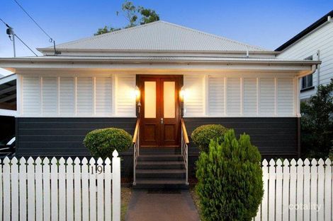 19 Lockerbie St, Kangaroo Point, QLD 4169