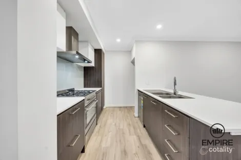 Property photo of 36 Treehouse Avenue Clyde VIC 3978