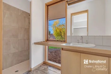 Property photo of 14 Walgett Court Echuca VIC 3564