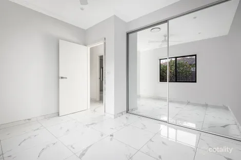 Property photo of 14 Hitter Avenue Casula NSW 2170