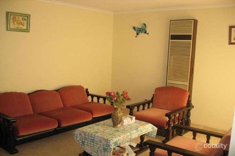 Property photo of 16 Willow Drive Hampton Park VIC 3976