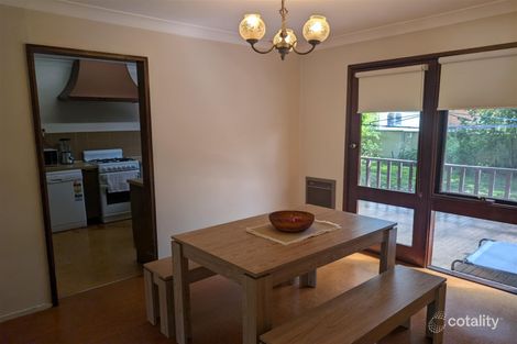 Property photo of 16 Euroka Place Blayney NSW 2799