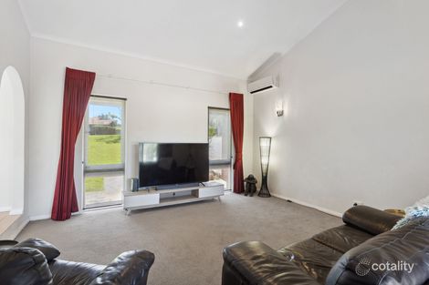 Property photo of 3 Hakea Place Sorrento WA 6020