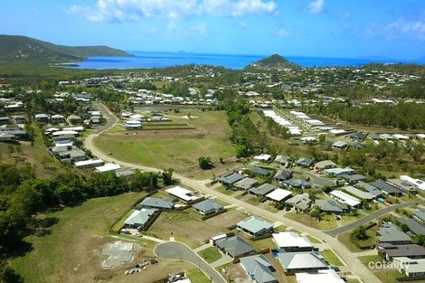 Property photo of 10 Arnold Court Cannonvale QLD 4802