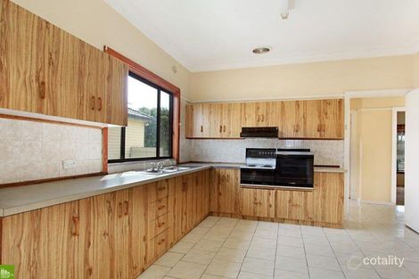 Property photo of 174 Lake Avenue Cringila NSW 2502