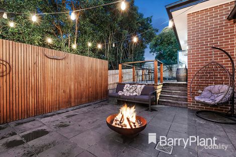 33a Sweetland Rd, Mooroolbark, VIC 3138