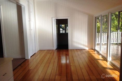 Property photo of 13 Archibald Street Fairfield QLD 4103