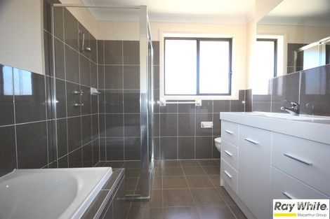 Property photo of 8 Navigator Street Leppington NSW 2179