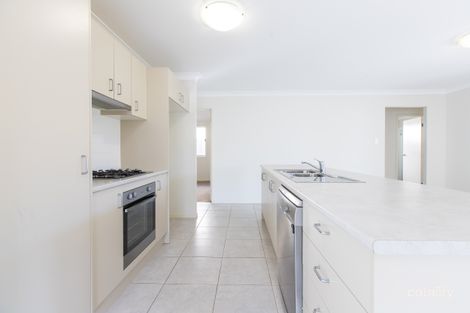 Property photo of 19 Mahogany Crescent Thornton NSW 2322