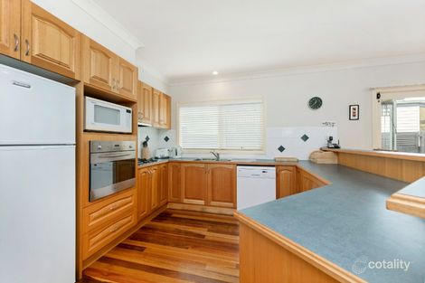 Property photo of 35 Victoria Crescent Safety Beach VIC 3936