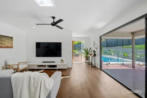 Property photo of 6 Maculata Close Mount Cotton QLD 4165