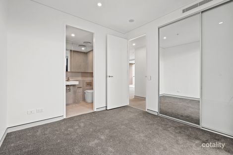 Property photo of 204/4 Auburn Street Point Frederick NSW 2250