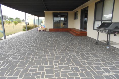 Property photo of 24 Kilmarnock Road Burrangong NSW 2594