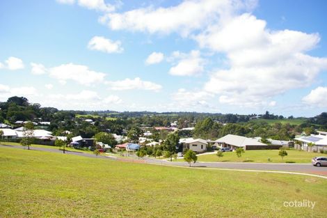 8 Fairview Ct, Maleny, QLD 4552