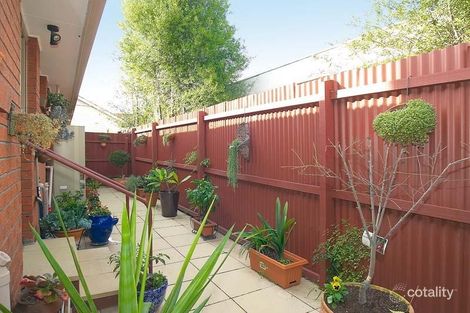 Property photo of 2/152 Dawson Street Brunswick West VIC 3055