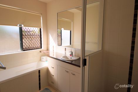 Property photo of 42 Monash Way Ooralea QLD 4740